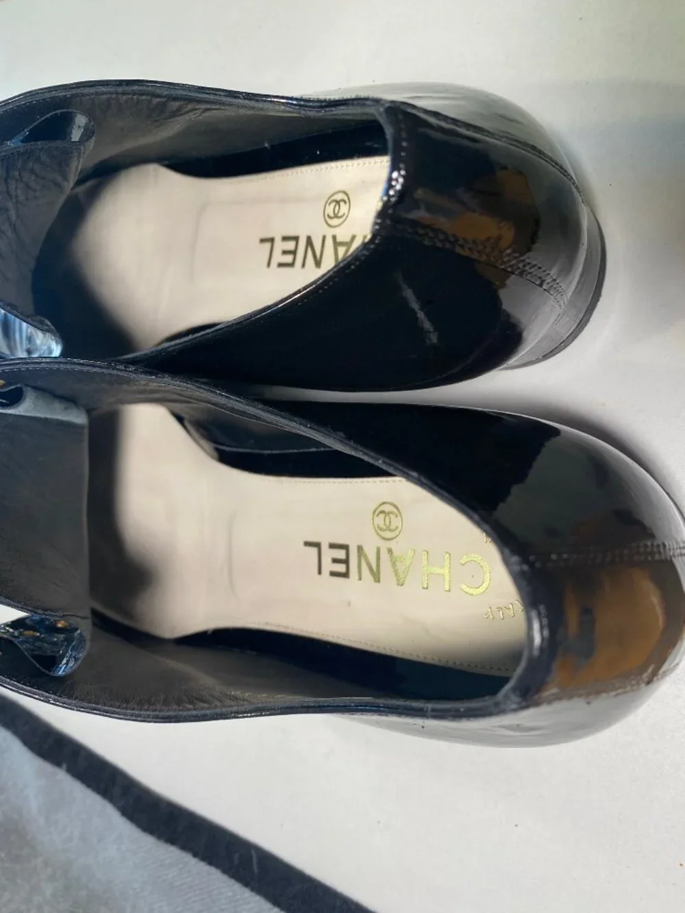 CHANEL Black Patent Leather Square Toe Oxfords Loafers 37 Italy